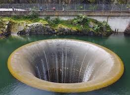 Glory Hole