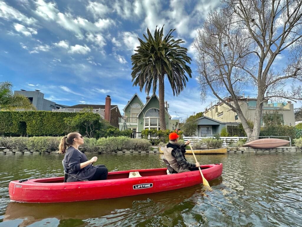 kayaking at venice beach canals california