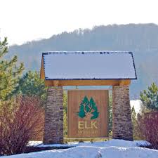 Elk Mountain Lodge