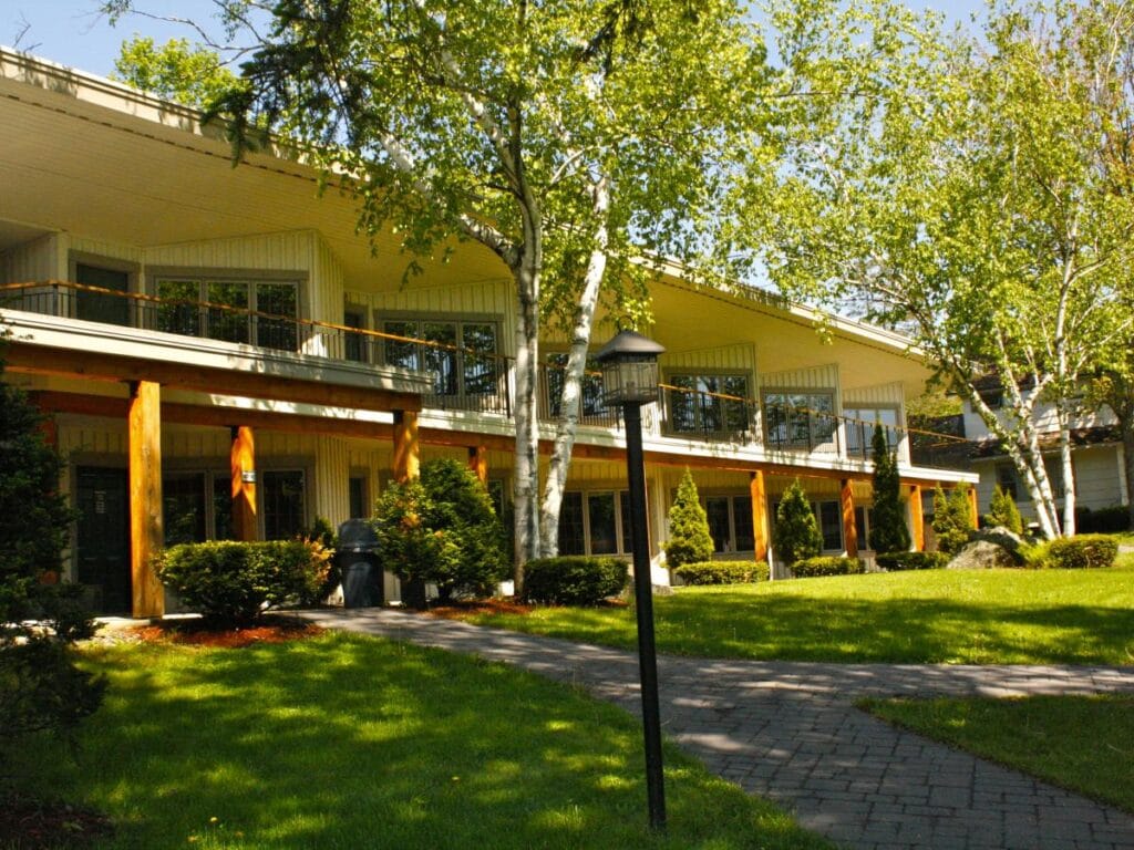 Winwood Inn Condominiums
