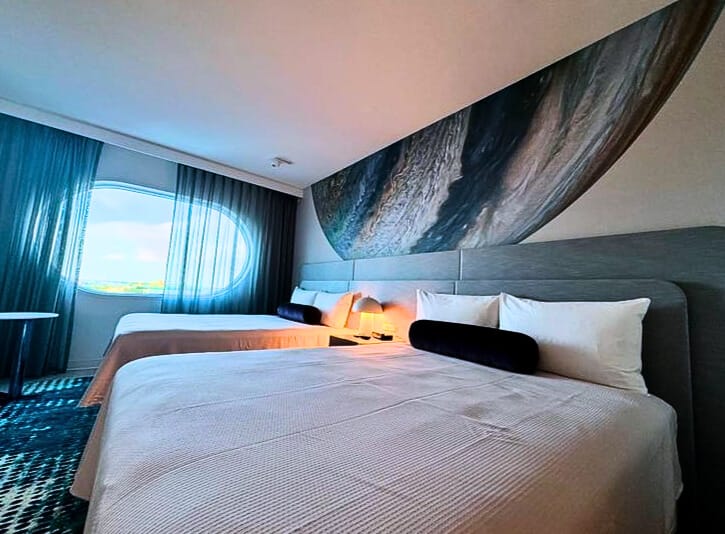 Terra Luna Bedroom Photo