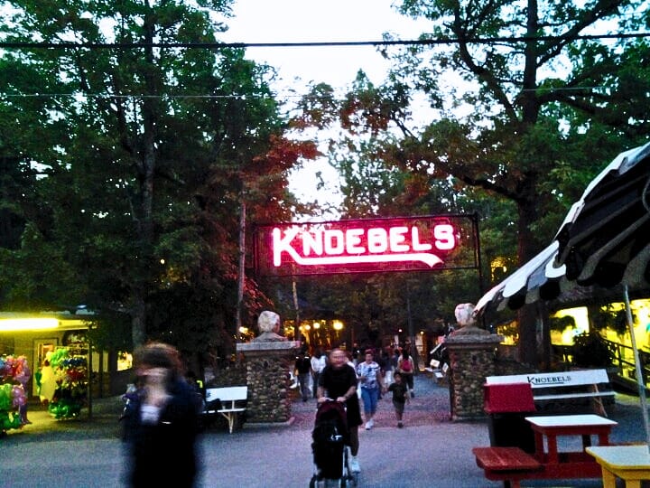 Knoebels Neon Light