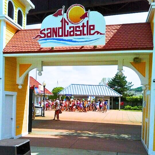 Sandcastle Water Park Pennsylvania